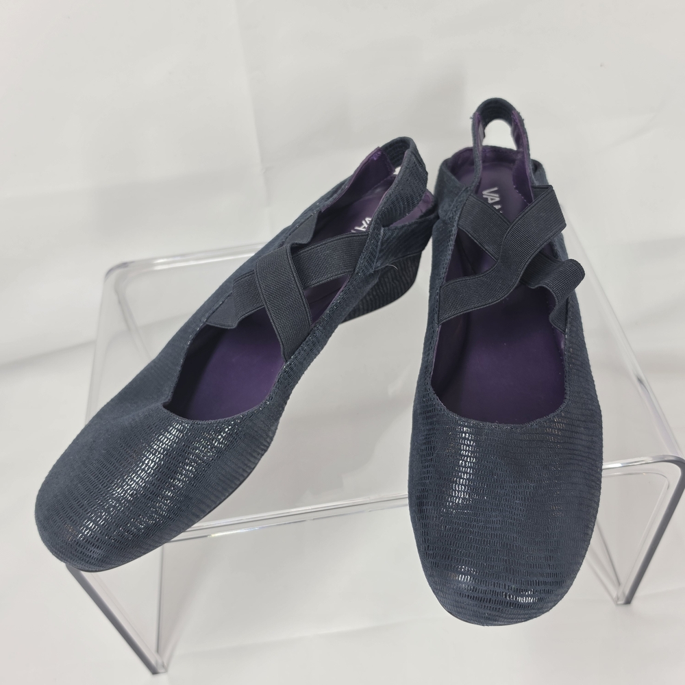 Vaneli Mary Jane Flats Women's 8.5 M Navy Blue Textured Elastic Strap Comfort - Picture 6 of 7